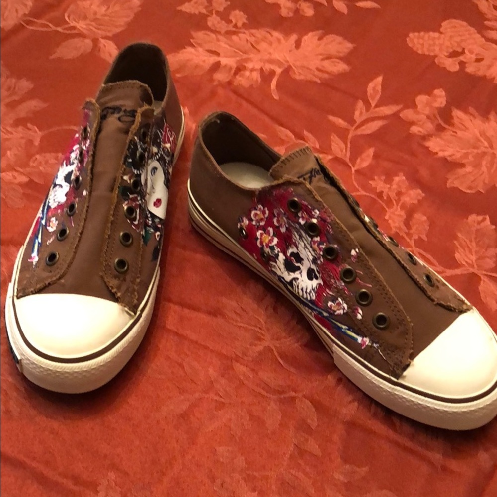 Ed Hardy tennis shoes